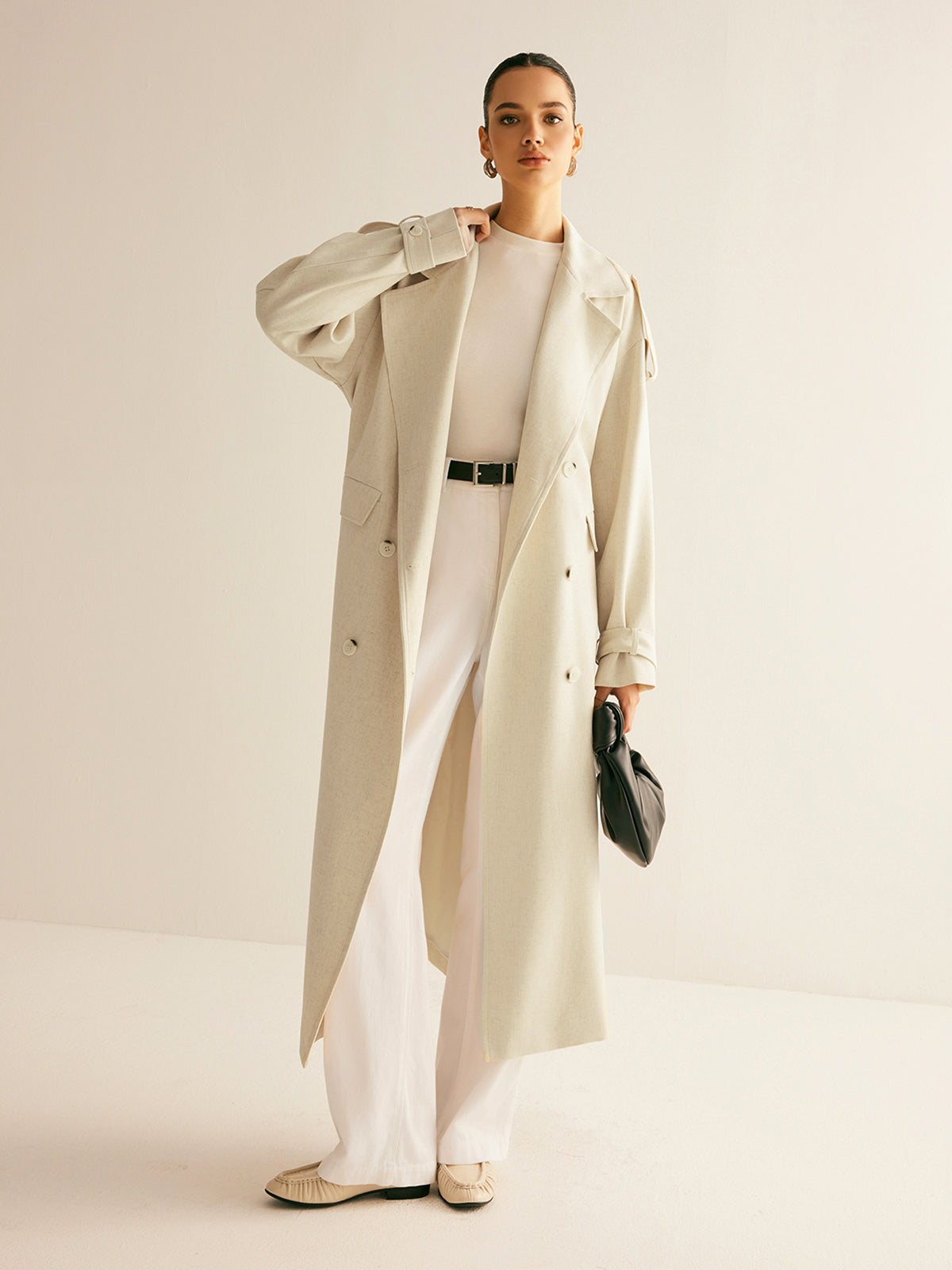 Langer Trenchcoat mit Gürtel – Elegant & Leicht – Stilvoller Look
