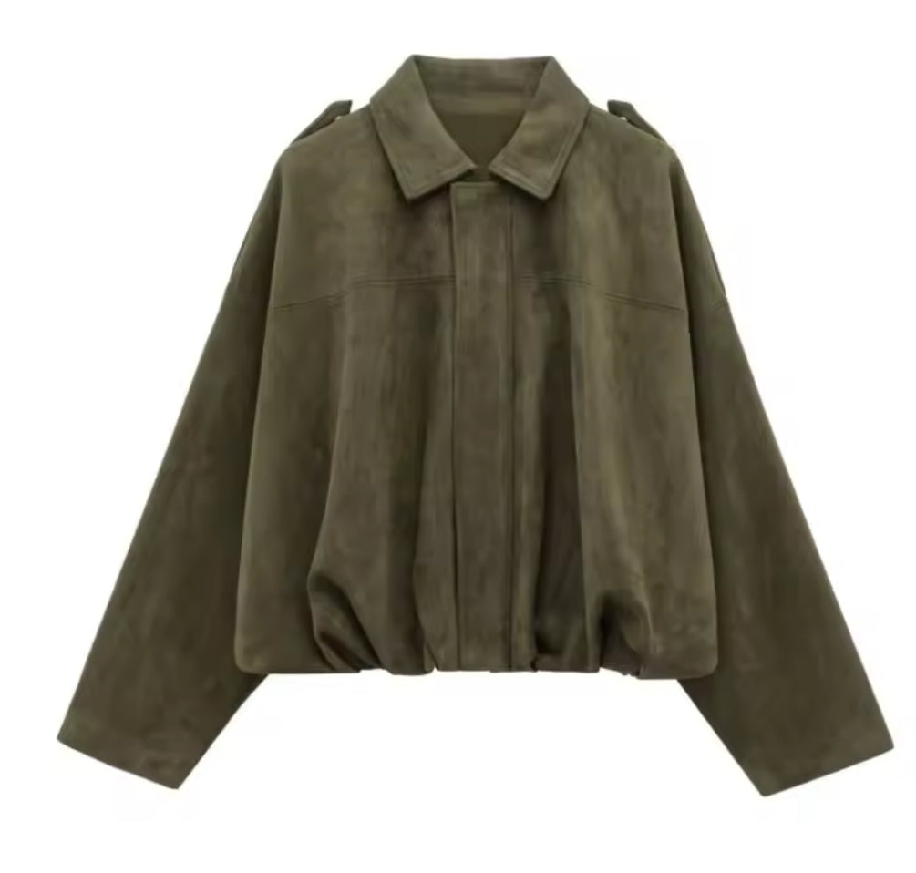 Damenjacke im Oversized-Schnitt aus Wildlederoptik – Lässiger Herbst-/Wintermantel mit Taschen